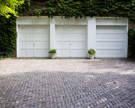 Garage doors installation Monroe County